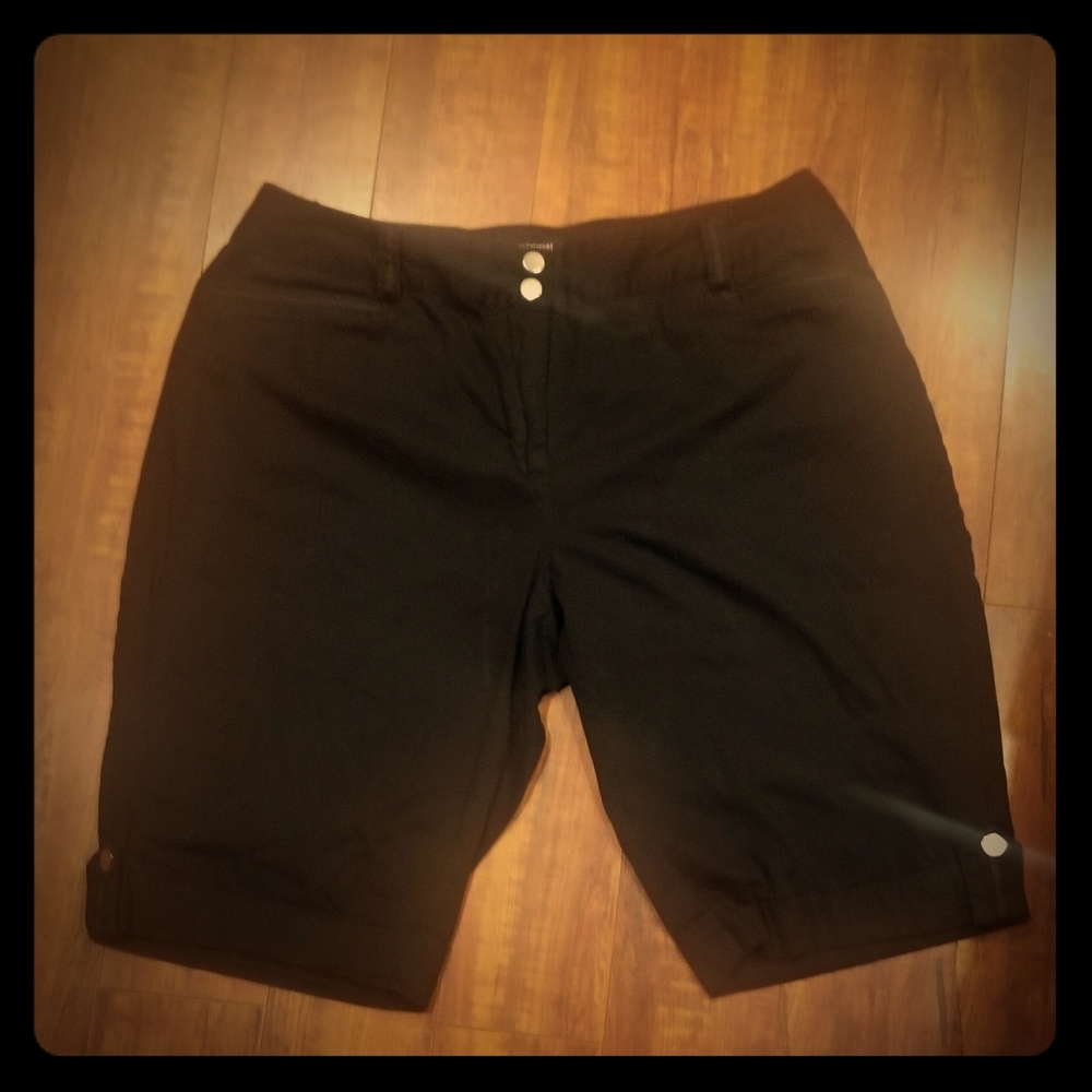 Ashley Stewart capris slacks